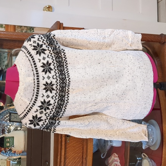 Christopher & Banks Fair Isle Embellished Sweater Black/Cream P/S - Picture 2 of 10